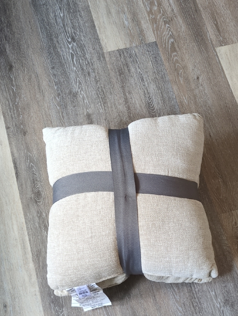 Mainstays Beige Throw Pillow New Without Tags